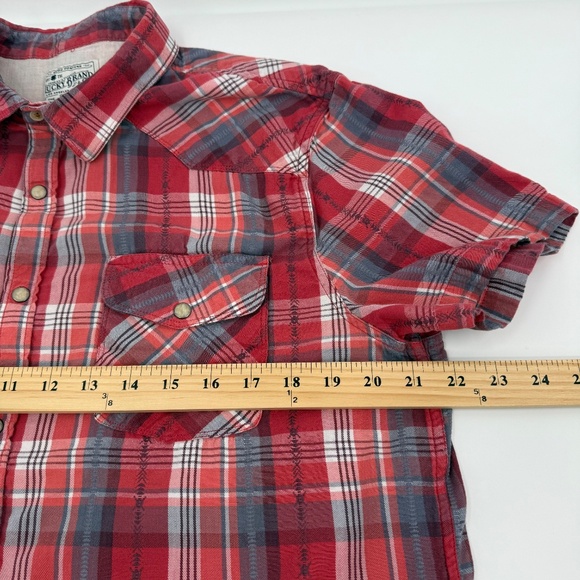 Lucky Brand Top Women XL Red Plaid Pearl Snap Button Up Short Sleeve Western - Picture 9 of 11
